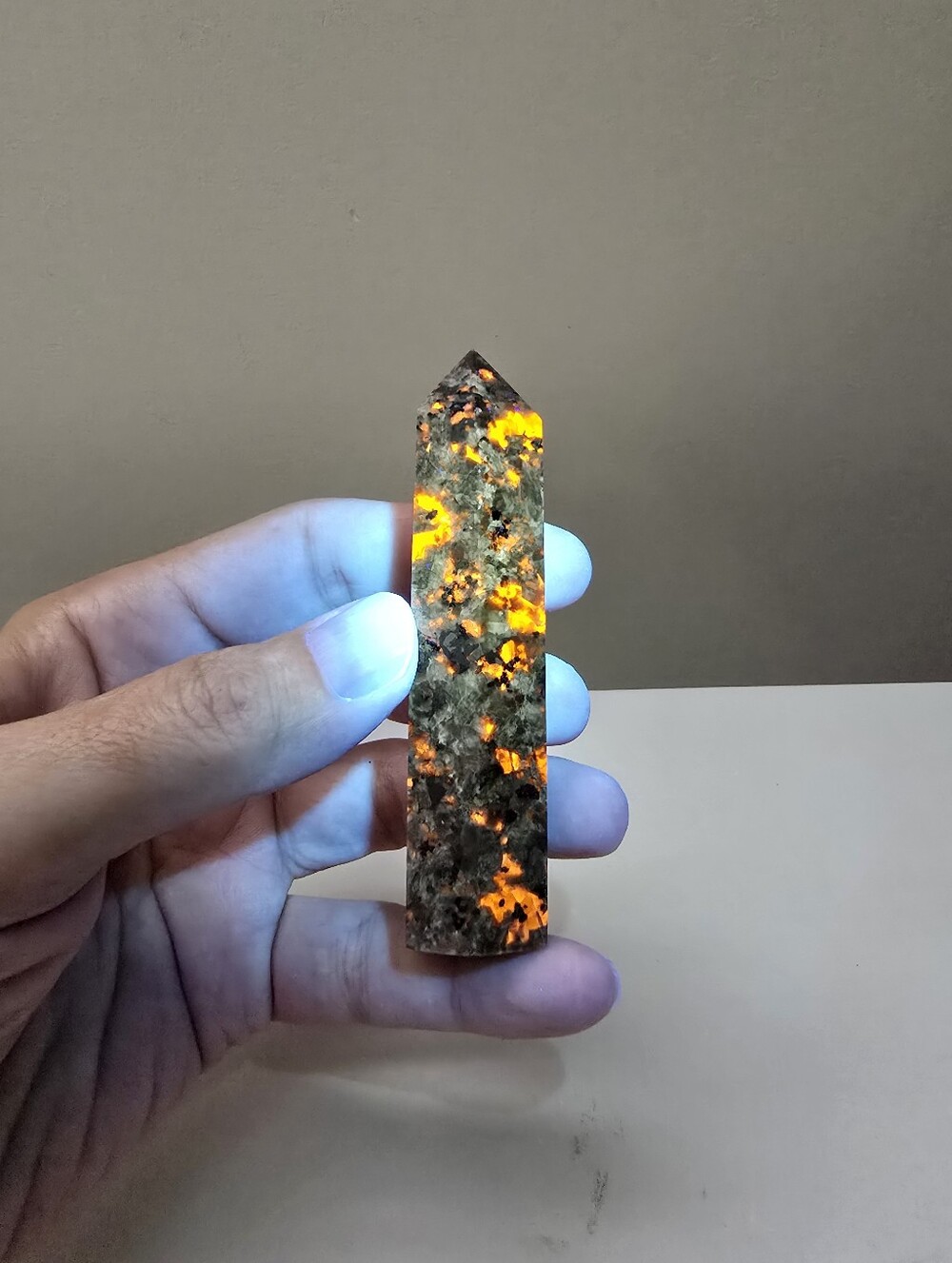 Yooperlite Crystal Tower #G